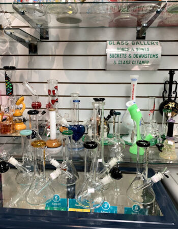 Grass & Co. Smoke Shop, CBD Oil & CBD Flower