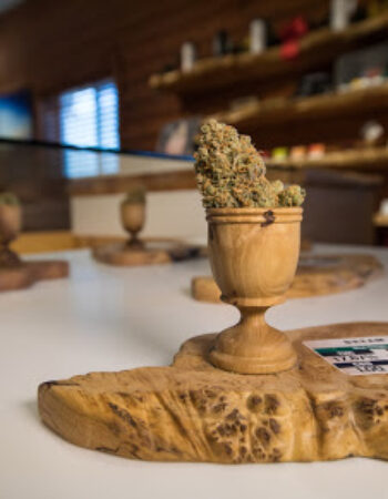 Chalice Farms Recreational Marijuana Dispensary – Dundee