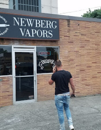 Newberg Vapors & CBD